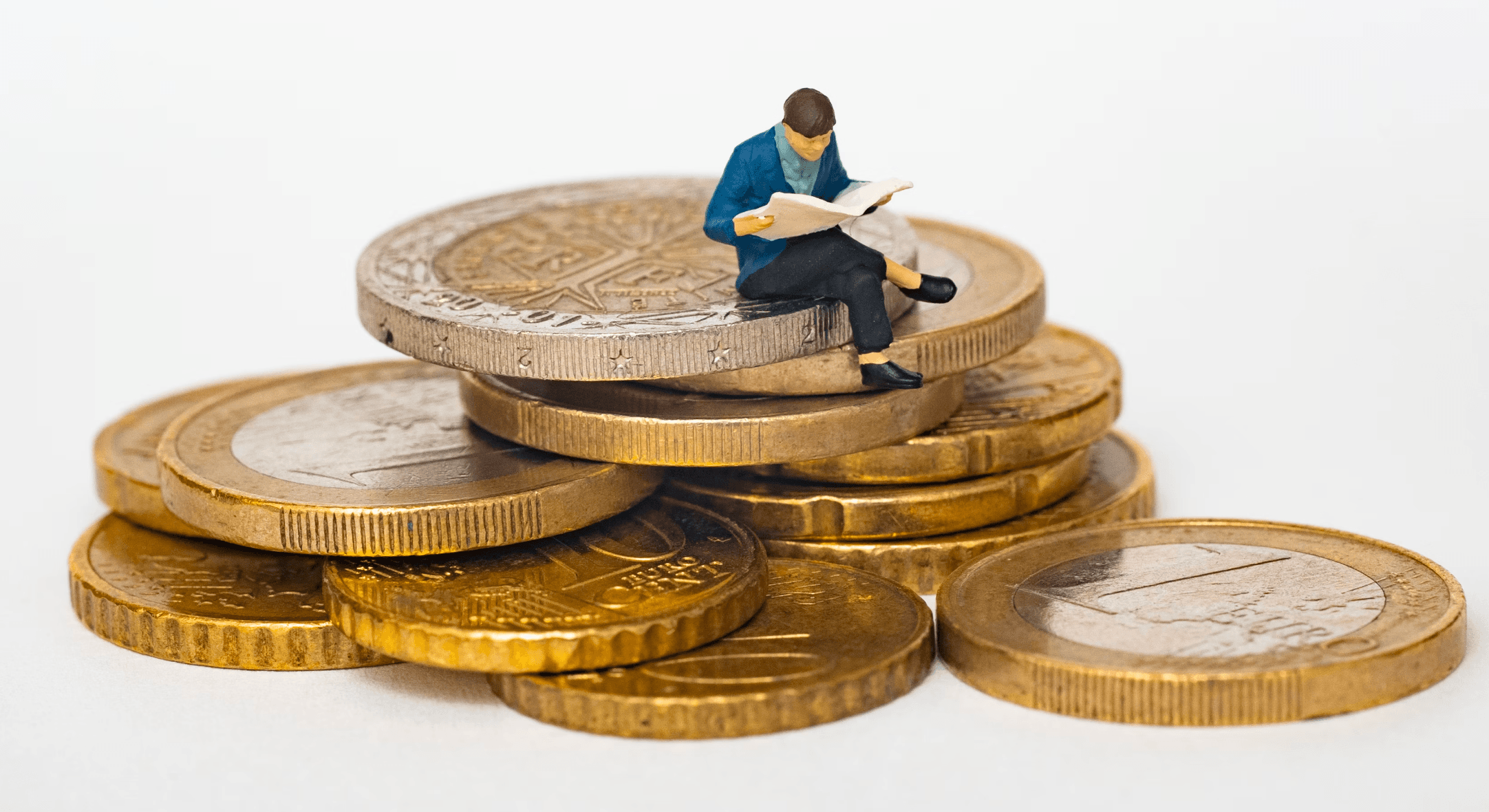 The FIRE Movement: Achieving Financial Independence and Early Retirement Through Real Estate Investing