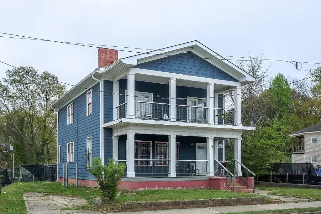 Top Real Estate Investing Strategies for 2025