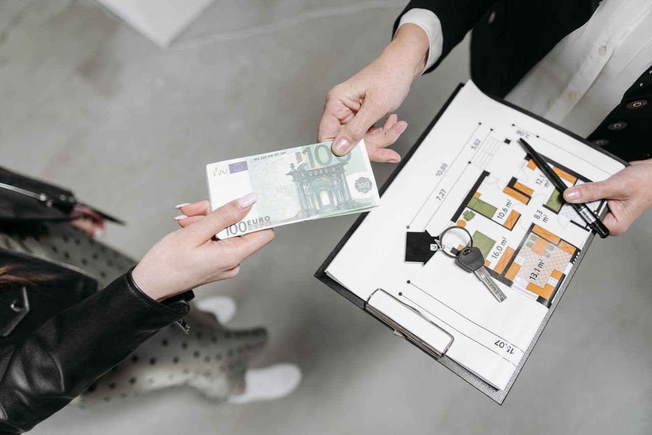32 Minimum Investment Real Estate Statistics for 2026